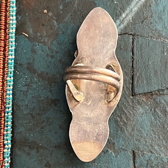 Vintage Native American Sterling Silver Turquoise Ring - Picture 5 of 9